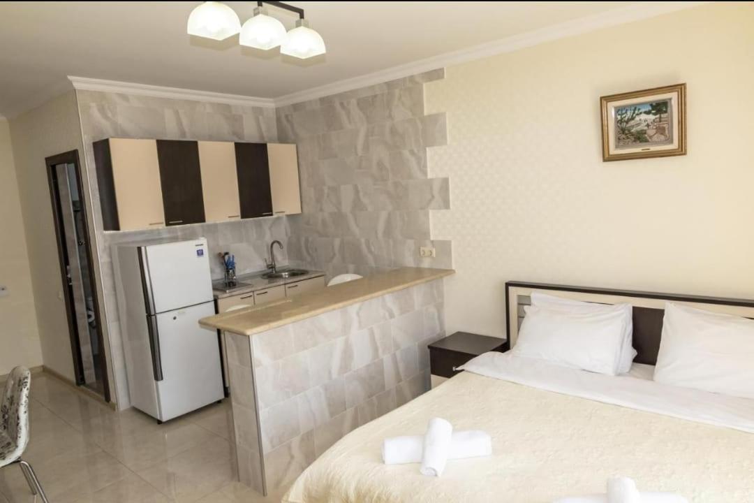 Apartment Orbi Lux Batumi Exteriör bild