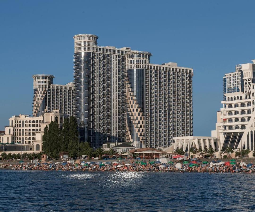 Apartment Orbi Lux Batumi Exteriör bild